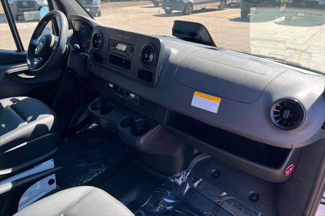 2025 Mercedes-Benz Sprinter 2500 Standard Roof 4-Cyl Diesel