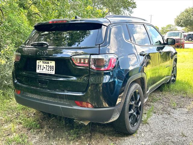 2022 Jeep Compass Altitude FWD