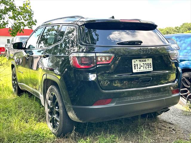2022 Jeep Compass Altitude FWD