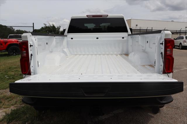 2026 Chevrolet Silverado 3500HD Crew Cab, Long Bed, WT Dual Rear Wheel, RWD