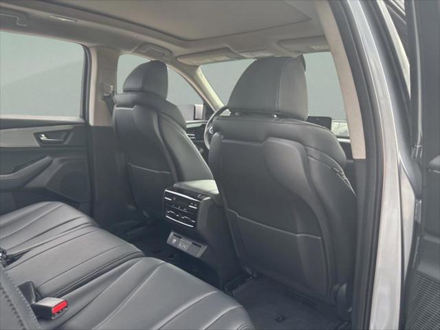 2023 Acura MDX Standard