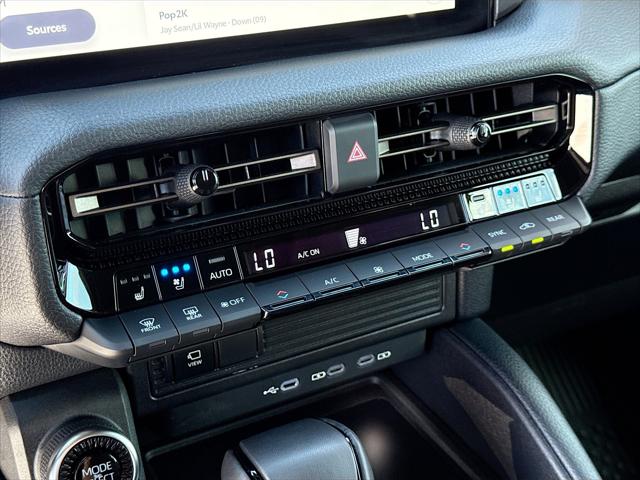 2026 Toyota Land Cruiser 4WD (Natl)