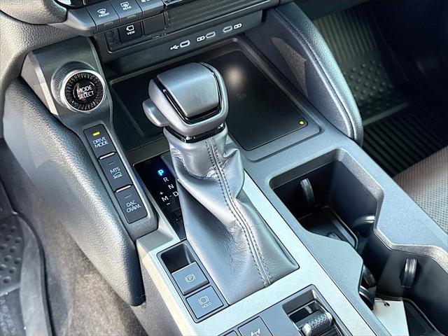2026 Toyota Land Cruiser 4WD (Natl)