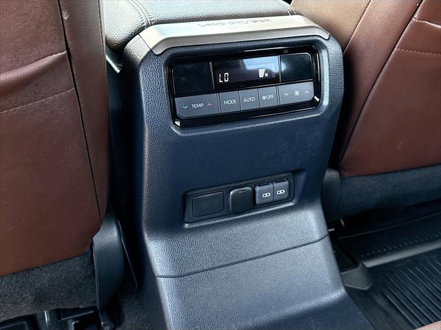 2026 Toyota Land Cruiser 4WD (Natl)