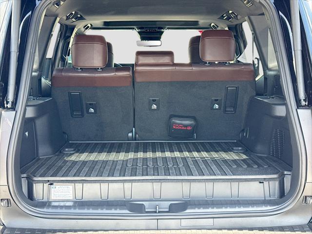 2026 Toyota Land Cruiser 4WD (Natl)