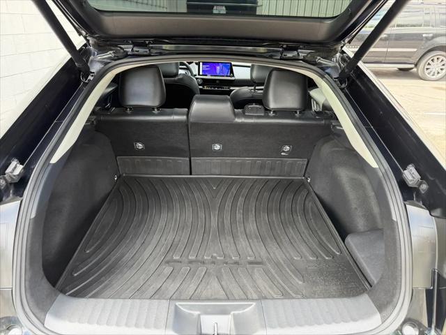 2024 Toyota Prius Limited AWD-e