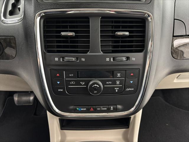 2011 Dodge Grand Caravan Crew