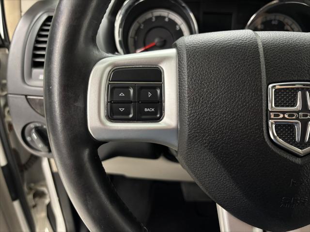 2011 Dodge Grand Caravan Crew