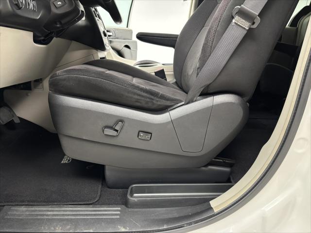 2011 Dodge Grand Caravan Crew