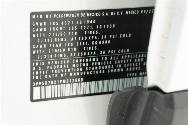 2023 Volkswagen Taos 1.5T SE