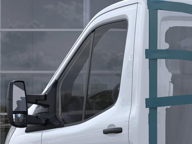 2026 Ford Transit Cutaway Base
