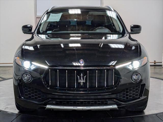 2017 Maserati Levante AWD , LUXURY PKG , STELLAR!