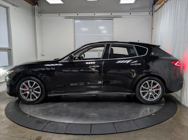 2017 Maserati Levante AWD , LUXURY PKG , STELLAR!