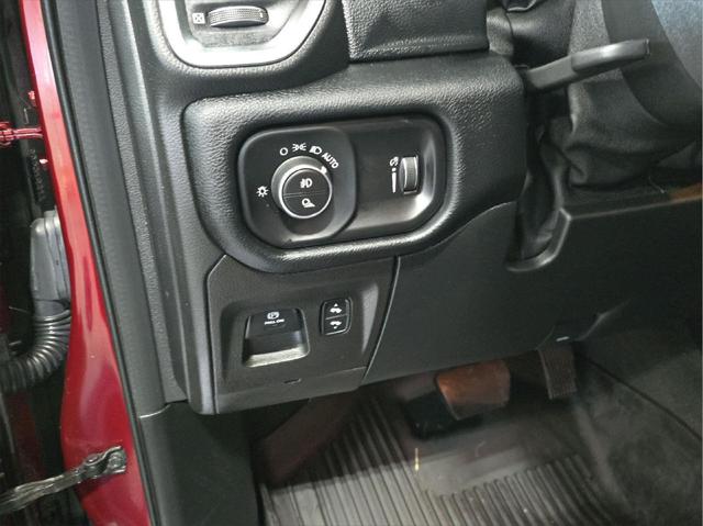 2021 Ram 1500 Big Horn Crew Cab 4x4 5'7" Box