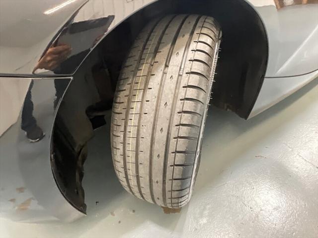 2004 BMW Z4 2.5i