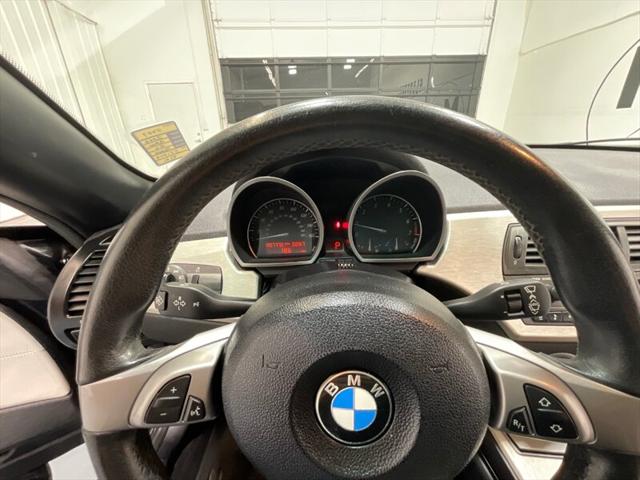 2004 BMW Z4 2.5i