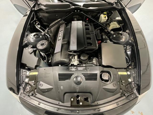 2004 BMW Z4 2.5i
