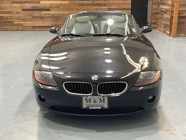 2004 BMW Z4 2.5i