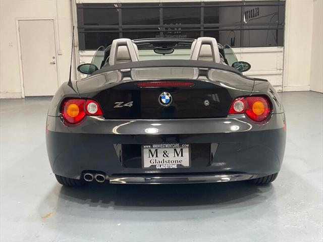 2004 BMW Z4 2.5i