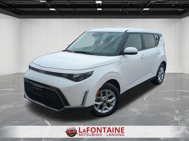 2025 Kia Soul LX for sale in Lansing, MI