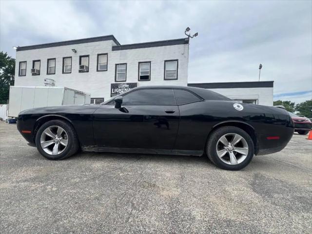 2015 Dodge Challenger SXT for sale in Springfield, IL