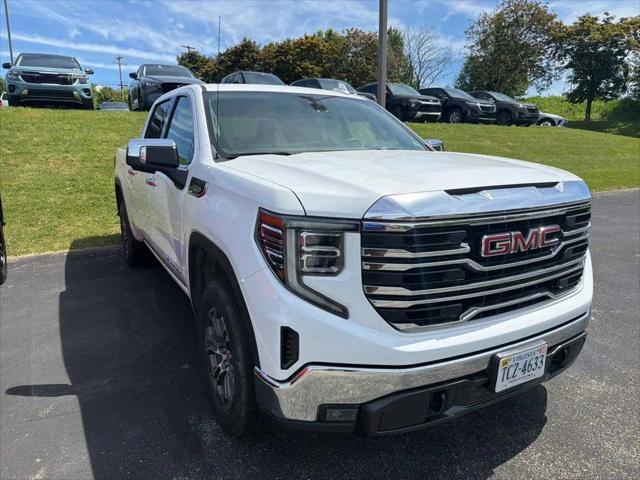 2025 GMC Sierra 1500 4WD Crew Cab Short Box SLT for sale in Murraysville, PA