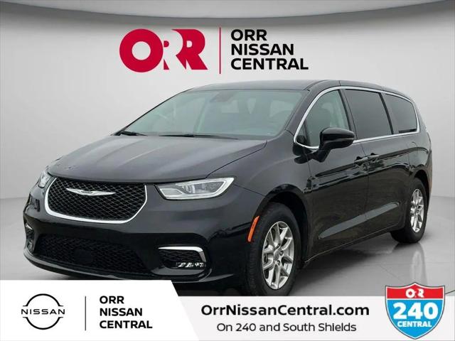 2023 Chrysler Pacifica Touring L for sale in Oklahoma City, OK