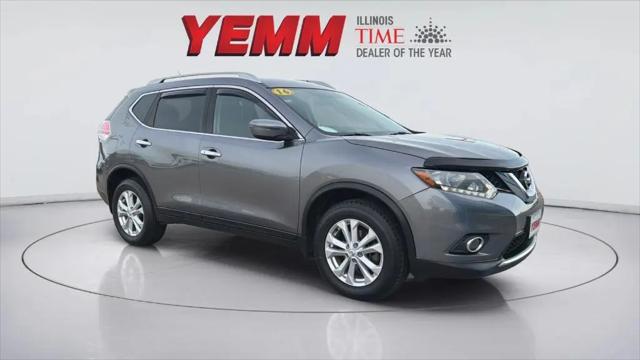 2016 Nissan Rogue SV for sale in Galesburg, IL
