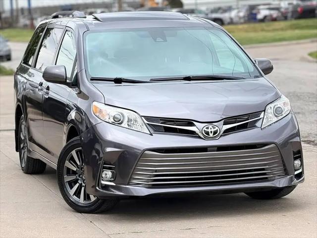 2018 Toyota Sienna XLE 7 Passenger for sale in Kansas City, KS