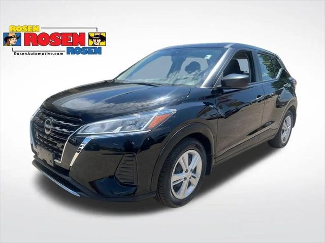 2022 Nissan Kicks S Xtronic CVT for sale in Greenfield, WI