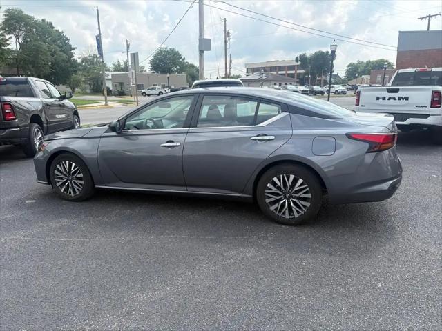 2025 Nissan Altima SV FWD for sale in Fairfield, IL