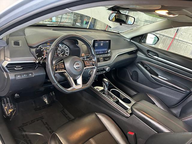 2023 Nissan Altima SR FWD