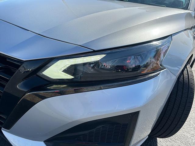 2023 Nissan Altima SR FWD