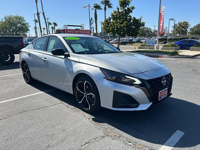 2023 Nissan Altima SR FWD