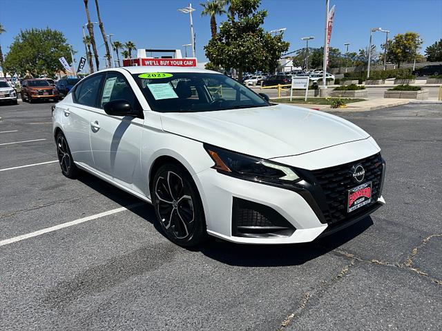 2023 Nissan Altima SR FWD for sale in Palmdale, CA