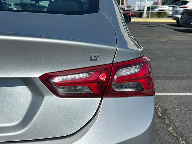 2022 Chevrolet Malibu FWD LT