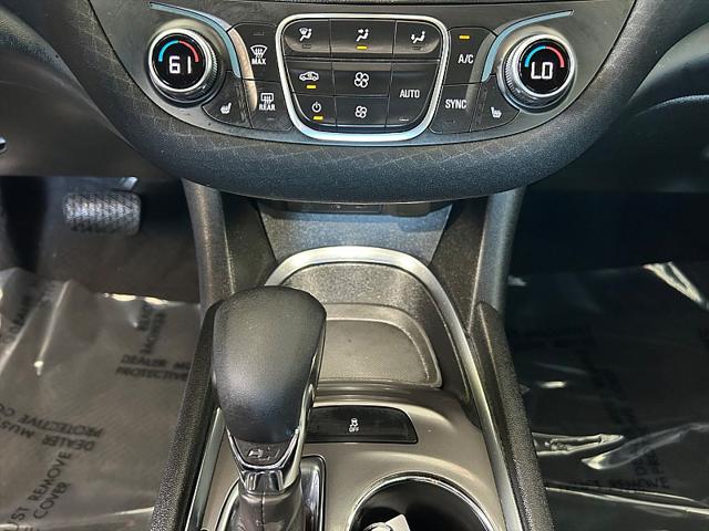 2022 Chevrolet Malibu FWD LT