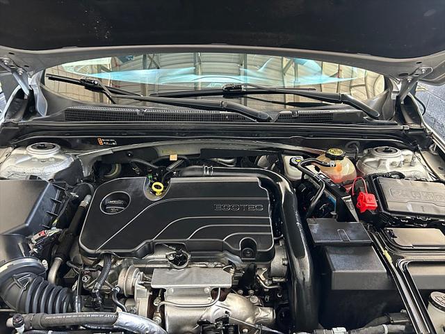 2022 Chevrolet Malibu FWD LT