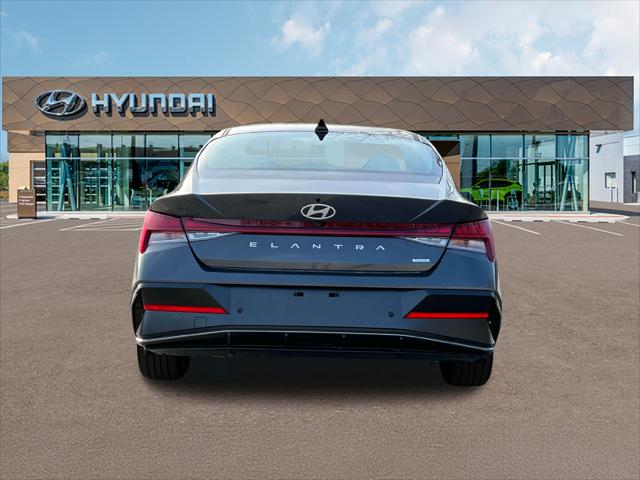 2024 Hyundai Elantra Hybrid Limited