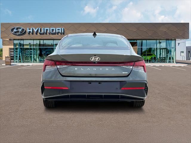 2024 Hyundai Elantra Hybrid Limited