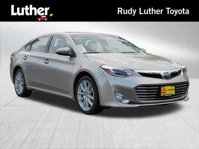 2015 Toyota Avalon Limited for sale in Minneapolis, MN