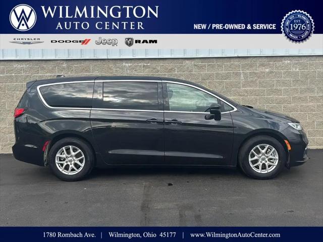 2023 Chrysler Pacifica Touring L for sale in Wilmington, OH