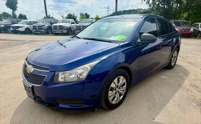 2013 Chevrolet Cruze LS Auto for sale in Kansas City, KS
