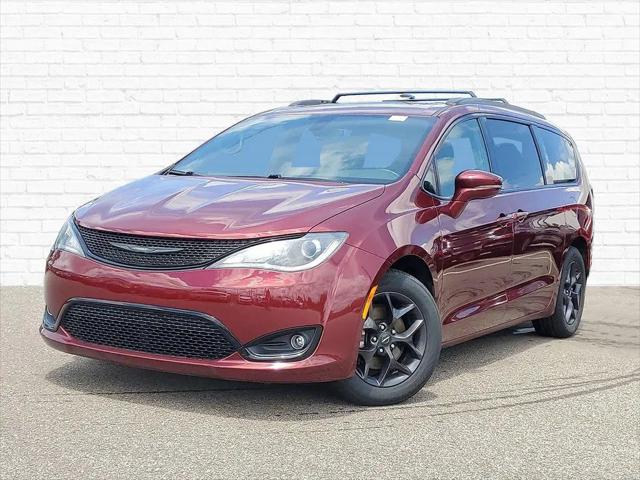 2019 Chrysler Pacifica Limited for sale in Brighton, MI