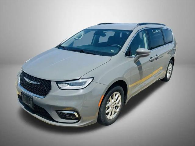 2022 Chrysler Pacifica Touring L for sale in Bellevue, NE