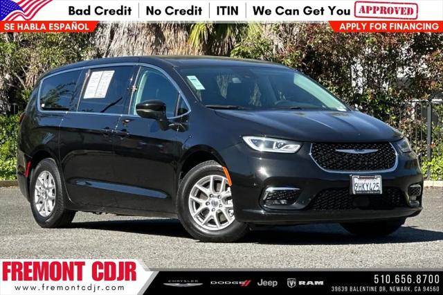 2023 Chrysler Pacifica Touring L for sale in Newark, CA
