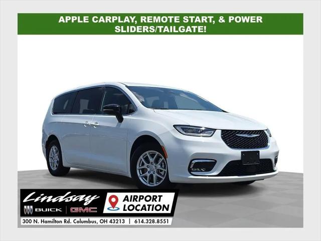 2025 Chrysler Pacifica Select for sale in Columbus, OH
