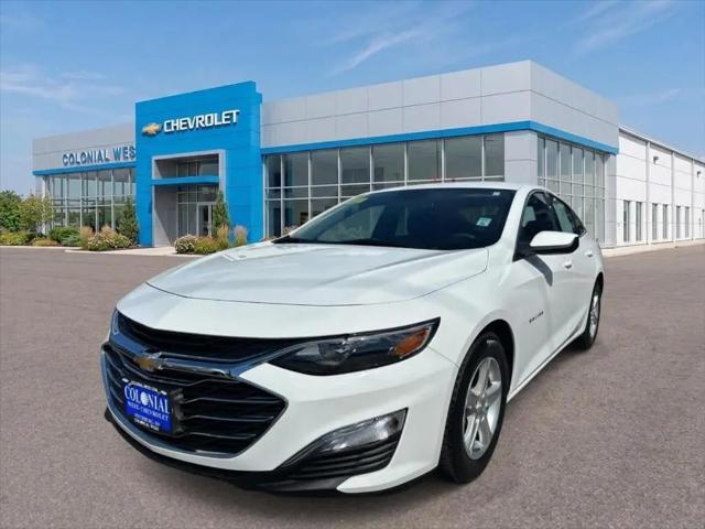 2023 Chevrolet Malibu FWD 1FL for sale in Fitchburg, MA