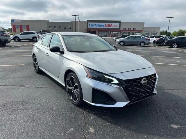 2024 Nissan Altima SR FWD for sale in Wichita, KS