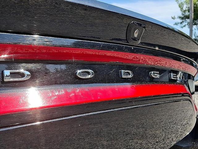 2021 Dodge Charger SXT RWD